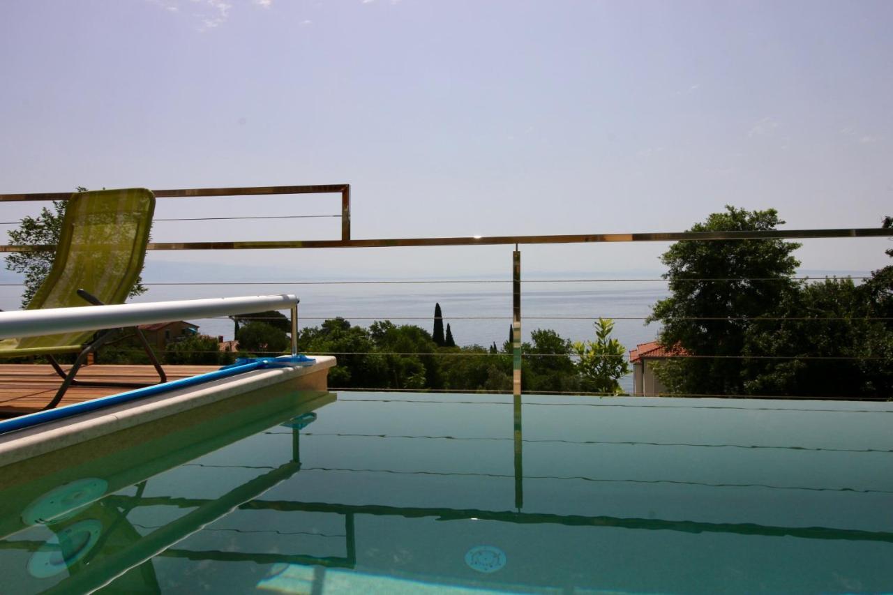 Apartment Pearl Of Kvarner Lovran Exterior photo